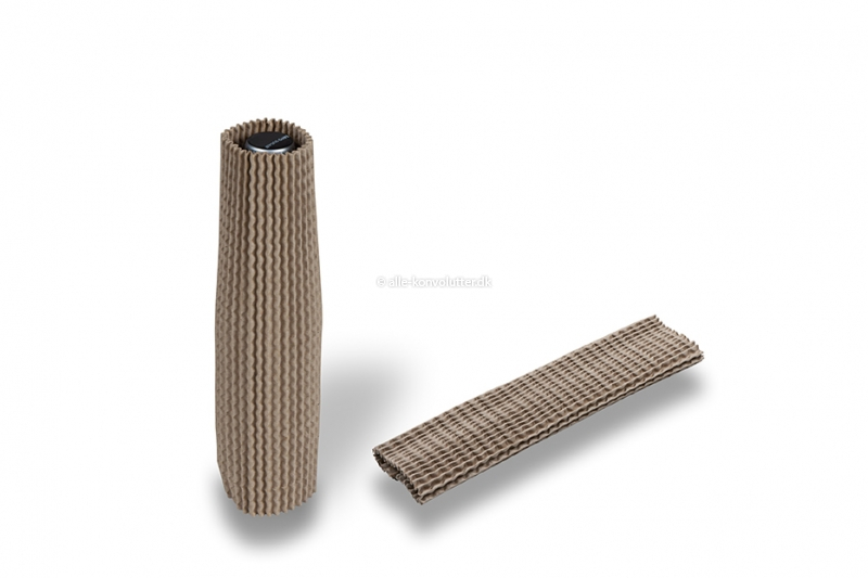 Flaskebeskytter i bølgepap kraft - 23 cm høj: til en diameter fra 3,5 cm til 5,5 cm